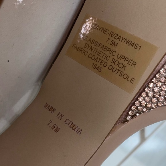 Steve Madden Zayne-R Embellished Platform Heels 7.5 Flawed - Picture 7 of 9